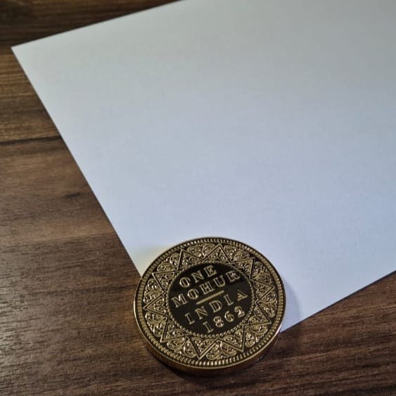 Customer photo review of Paperweight - One Mohur