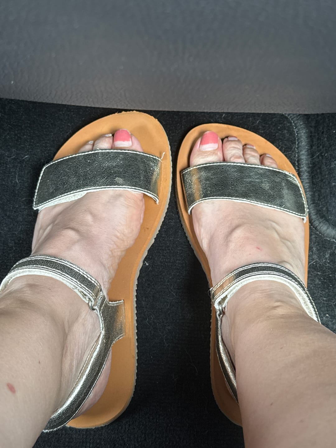 Customer photo review of Glow I - Barefoot Chaussures