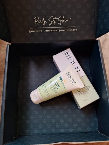 Customer photo review of Super Screen - SPF 50+