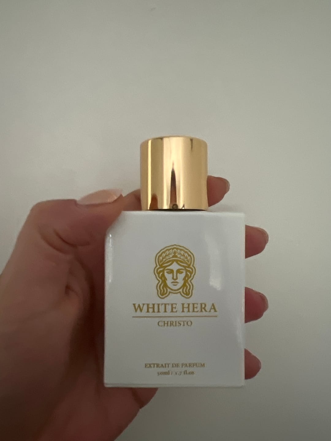 Customer photo review of WHITE HERA - Damen Parfum