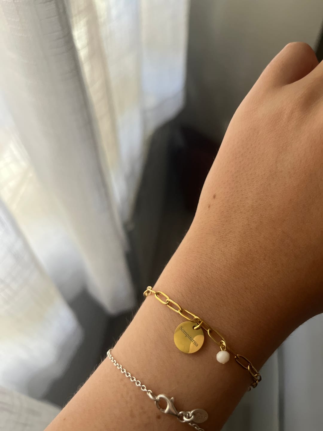 Customer photo review of Pulsera Alianza - Personalizado