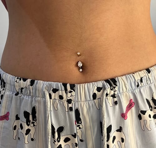 Sabrina S. review of Gold Titanium Teardrop Journey Belly Bar with Internal Threading image 1 out of 1