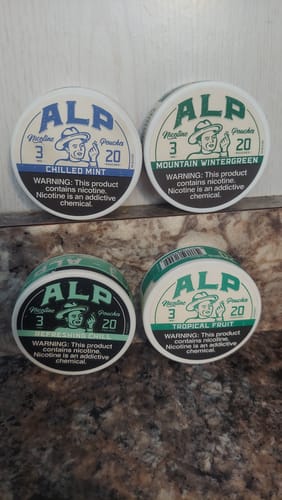 Customer photo review of Mountain Wintergreen Nicotine Pouches