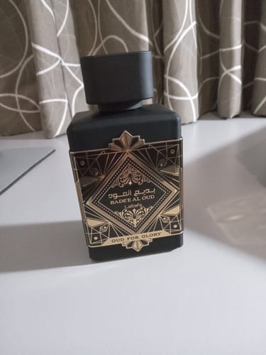 Customer photo review of Bade'e Al Oud Oud for Glory Lattafa Perfumes