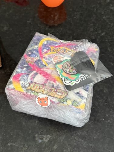 Customer photo review of Pokemon Mega Symphonia Booster Box M1S NO SHRINK