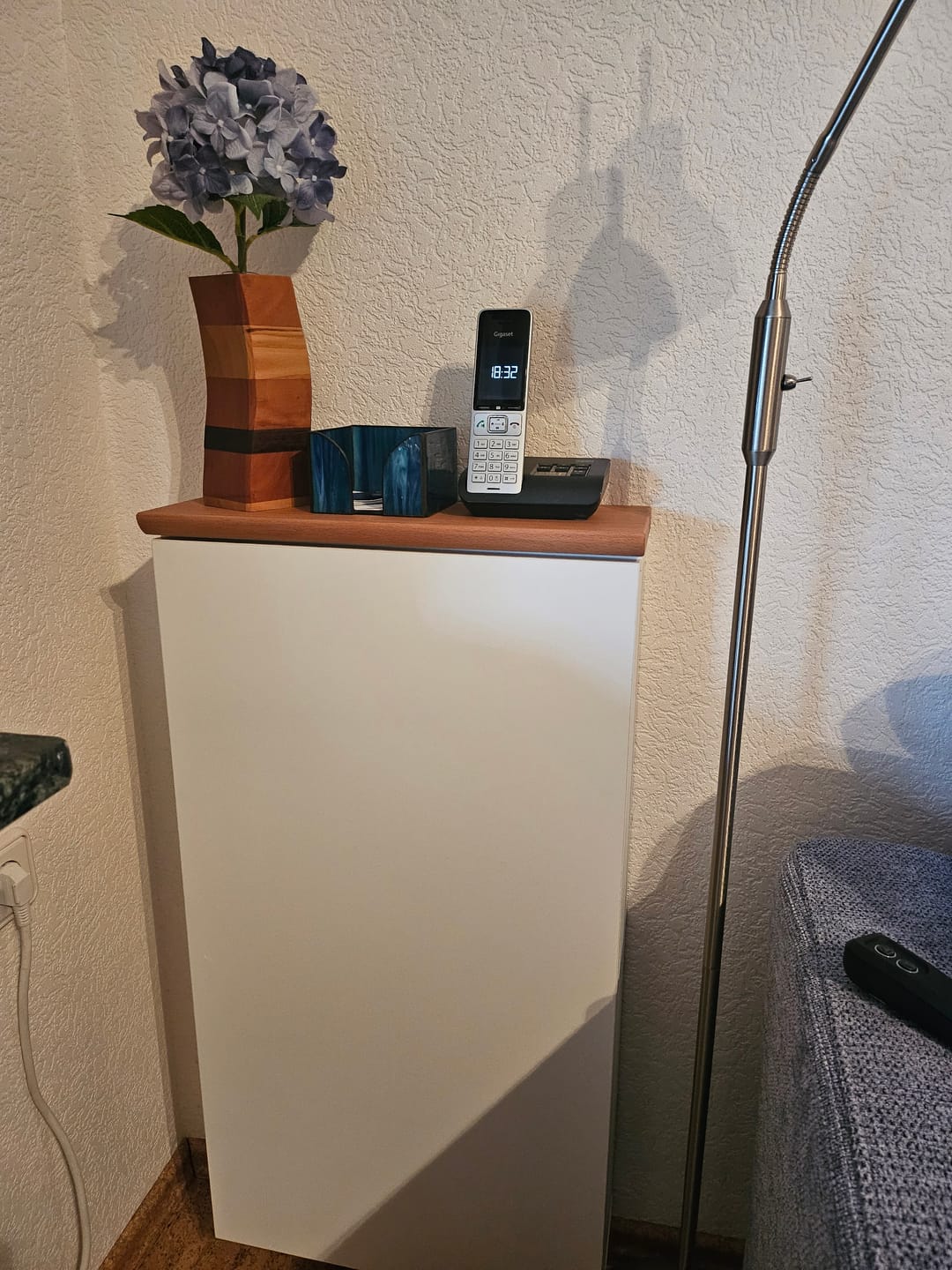 Customer photo review of Telefonschrank | Routerschrank LOLE HomeBase LP