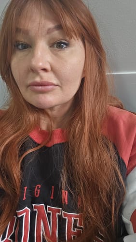 Customer photo review of Copy her trendy hair look with CICILIA