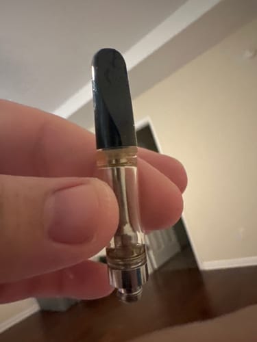 Customer photo review of 1 Gram THC-A Blend Vape Cartridge | Wedding Cake - Indica