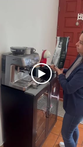 Customer video review of Café Britt Tueste Claro Grano