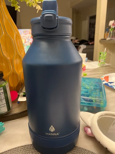 Customer photo review of 64 oz Push Bottle