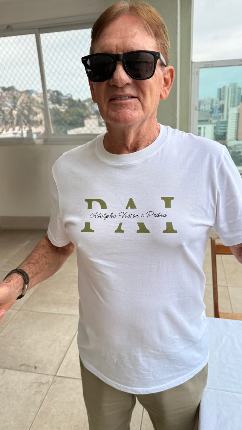 Customer photo review of Camiseta Personalizada MÃE / PAI E FILHOS - Algodão Peruano