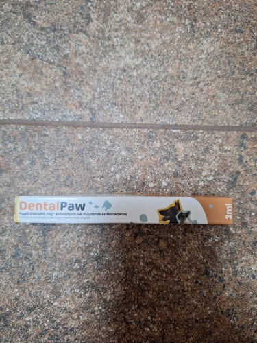 Customer photo review of DentalPaw Kutya és Macska Fogkő Eltávolító Fog és Szájápoló Gél