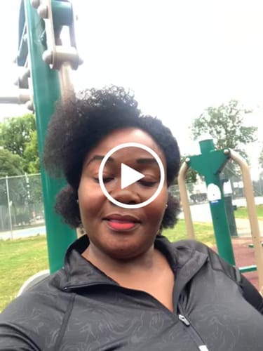 Customer video review of LightenUp GOLD Anti-Aging Clarifying Gel 30gr