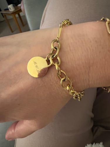 Customer photo review of Engravable Classic Chunky Disc Bracelet