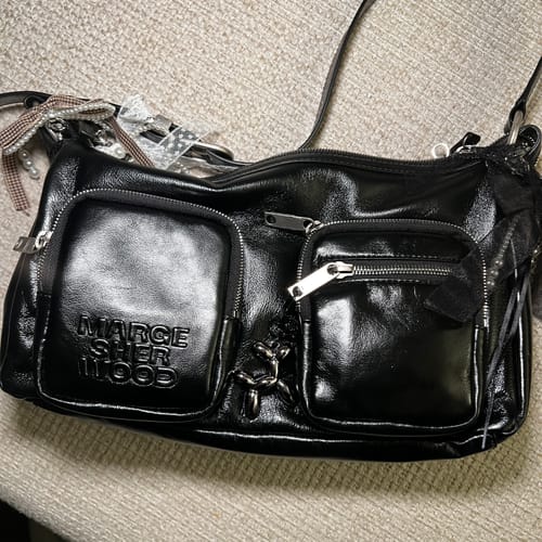 Customer photo review of OUTPOCKET HOBO (3 COLORS)