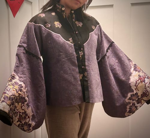 Customer photo review of Serenade of Peaceful Joy 清平乐 Northern Song Dynasty Brocade Trim Changshan Top Bijia Vest & Baidiequn Skirt Set