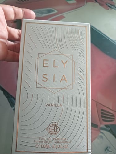 Customer photo review of PERFUME ELYSIA VANILLA FRAGRANCE WORLD - 100ML