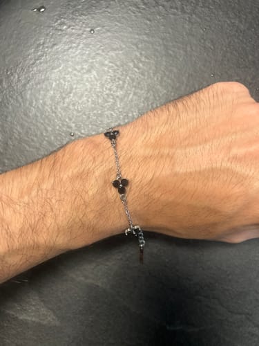 Customer photo review of MIDNIGHT CLOVER BRACELET | Silver
