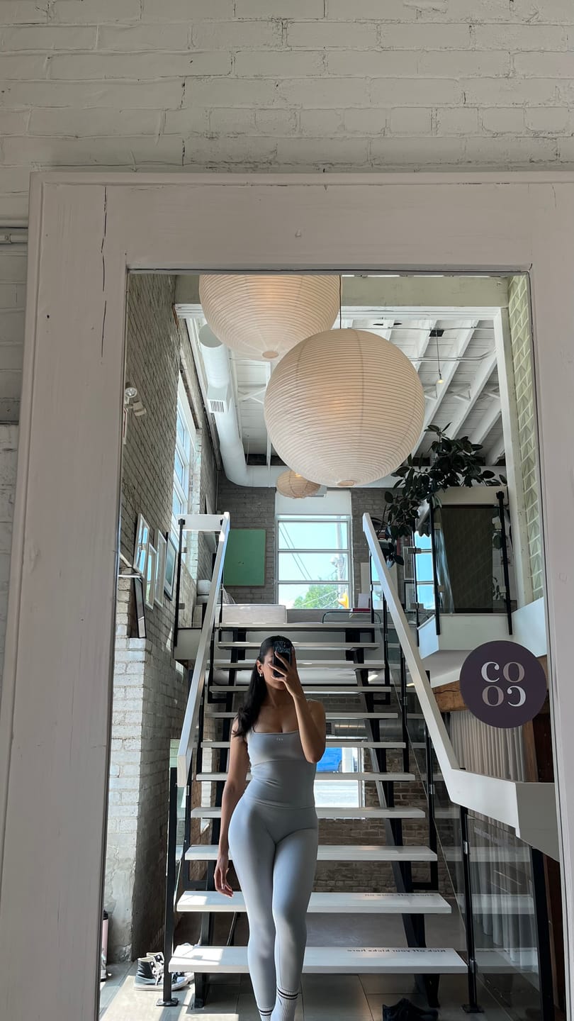 Customer photo review of The Square Tank / Heather-Grey