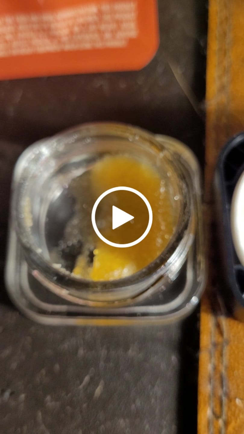 Customer video review of THCa Badder