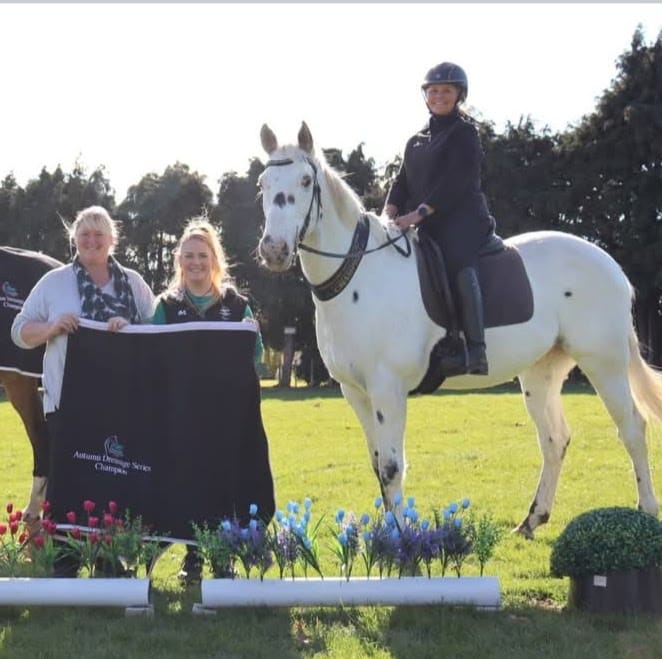 Customer photo review of Digestive EQ - Equine Gut Supplement