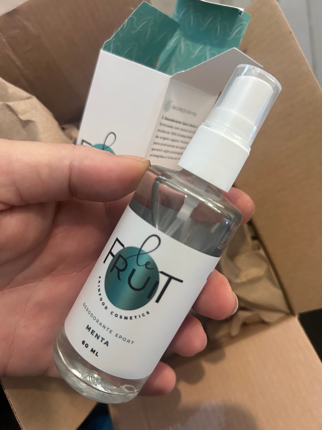 Customer photo review of Desodorante Sport