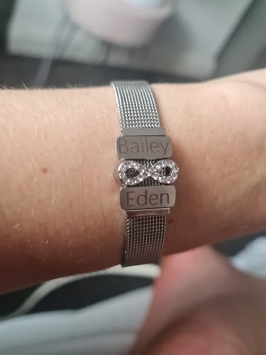 Customer photo review of Mesh charm 3 stones silver