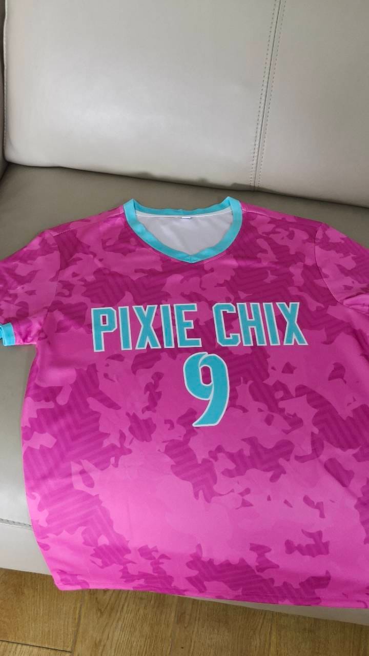 Customer photo review of Custom Pink Camo sports Soccer Tops/Sets Jersey