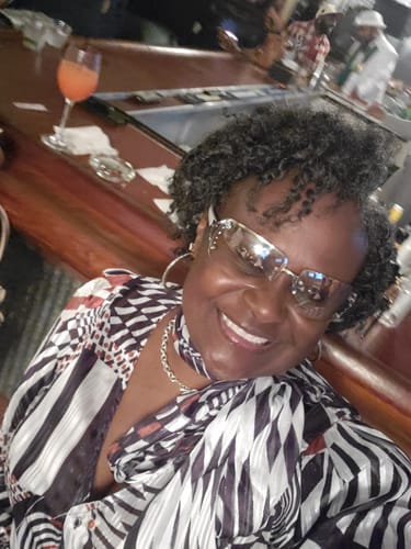 Customer photo review of Charlie Top