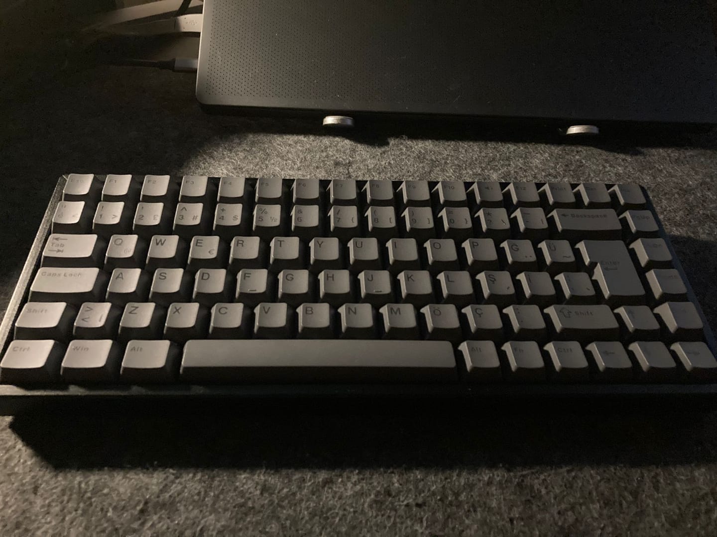 Customer photo review of Wraith Çift Enjeksiyonlu PBT Türkçe Tuş Takımı