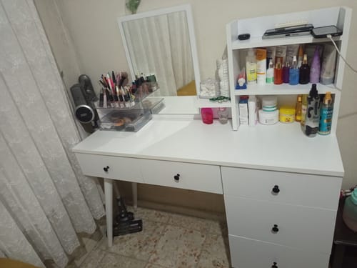 Customer photo review of Rani BJ101 Makyaj Tuvalet Masası 5 Çekmeceli Raflı Aynalı Takı Düzenleyici Beyaz