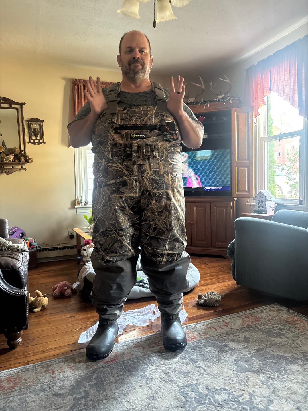 Customer photo review of AquaWade Pro Insulated Duck Waterfowl Hunting Breathable Chest Waders