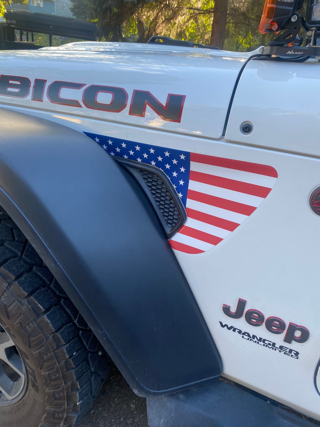 Customer photo review of Fender Vent Decal Set | American Flag - fits Wrangler JL & Gladiator JT