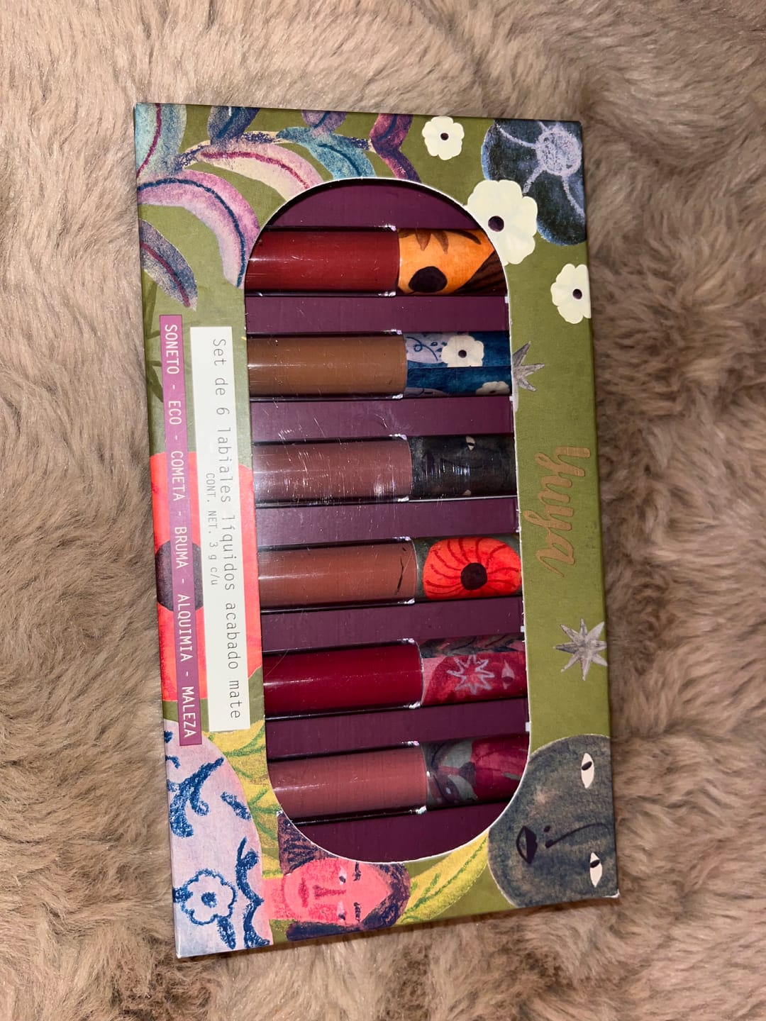 Customer photo review of Set de 6 Labiales Líquidos Mate Yuya 2024 (Alquimia, Soneto, Bruma, Eco, Cometa, Maleza)