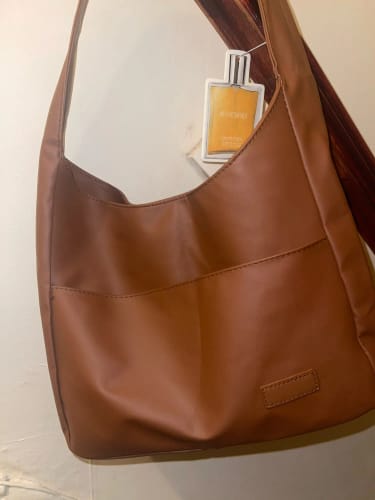 Customer photo review of Isla