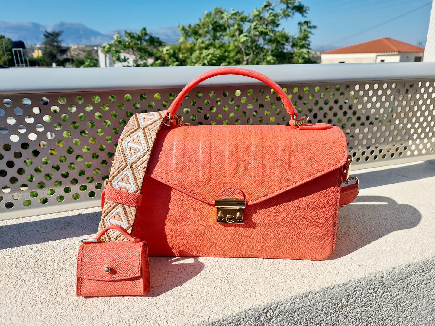 Customer photo review of DIY-Box: The Ultimate Crossbody