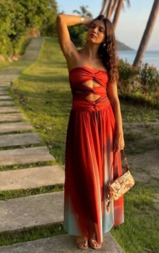 Customer photo review of Valentina | Maxi Dress