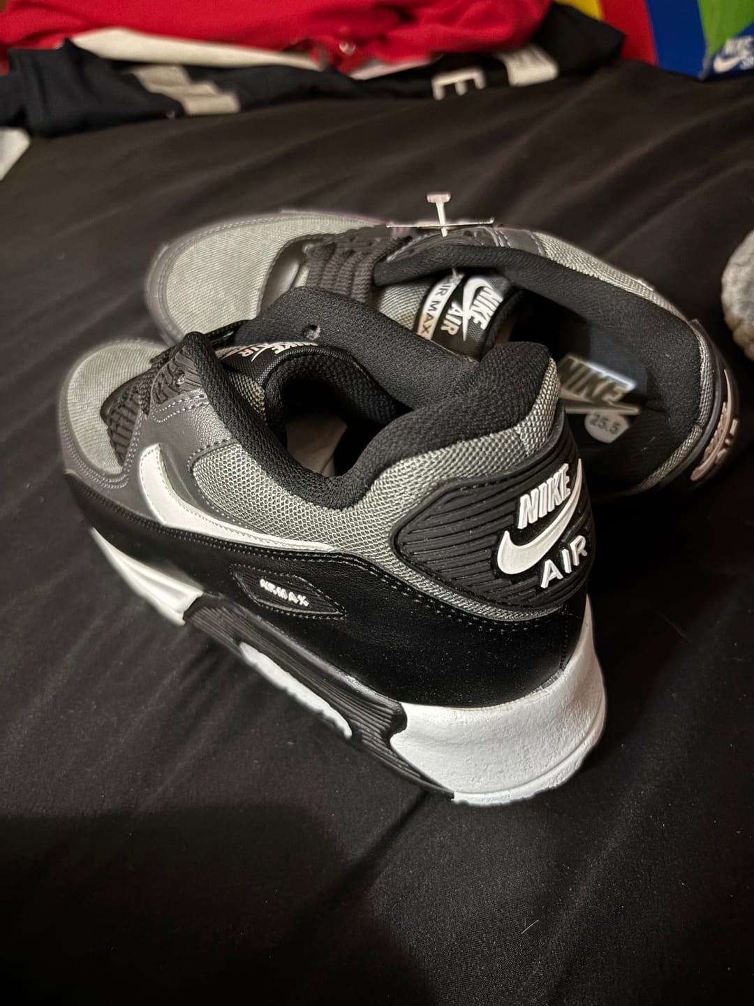 Customer photo review of Tenis Max 90 Oxford Negro Blanco