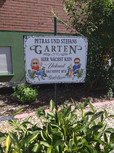 Customer photo review of Personalisiertes Gartenschild mit Namen Anpassbar