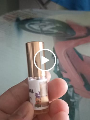 Customer video review of DECANTE AL NASHAMA LATTAFA - 5ML