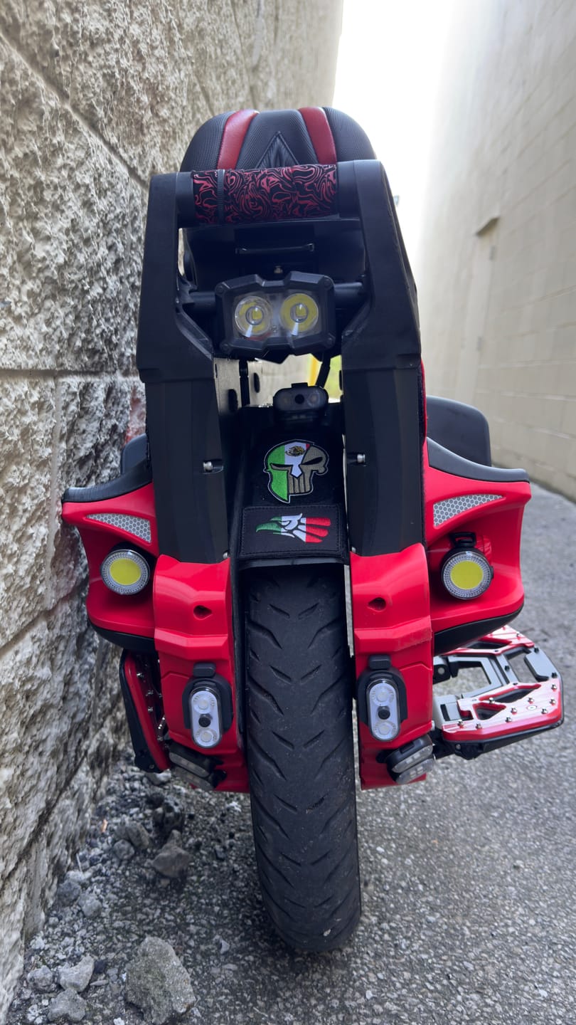 Customer photo review of Wireless LED Lights-RG5