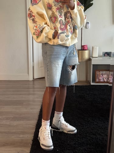 Customer photo review of Righteous Risen King Zip Up Hoodie Cream