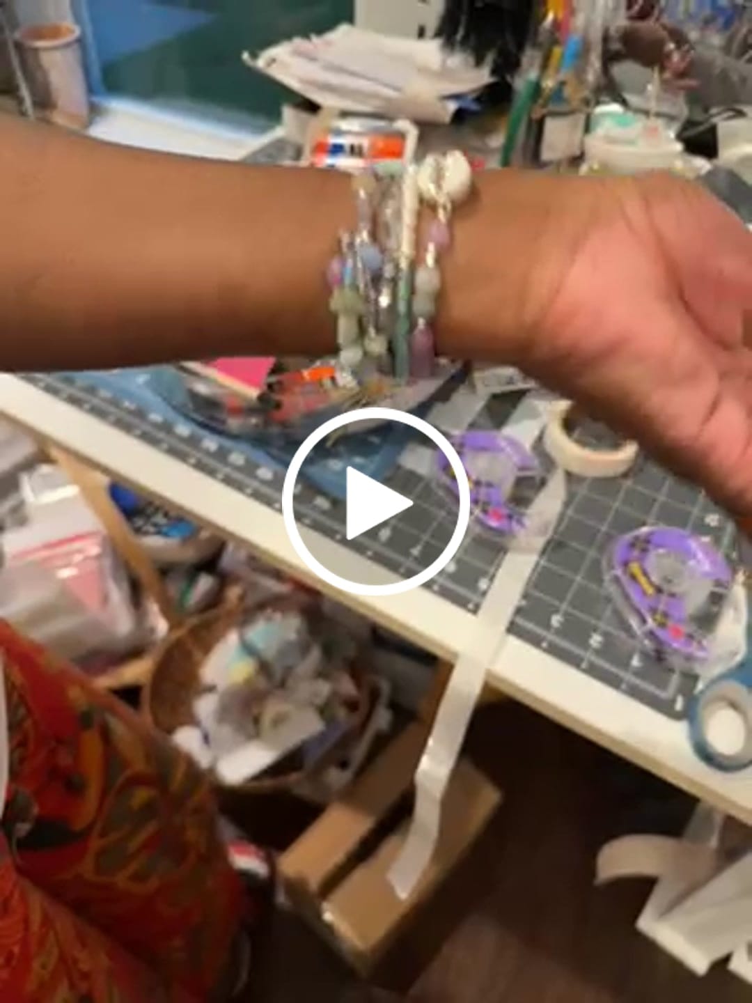 Customer video review of Seaside Dreams Stretch Apple Watch Strap