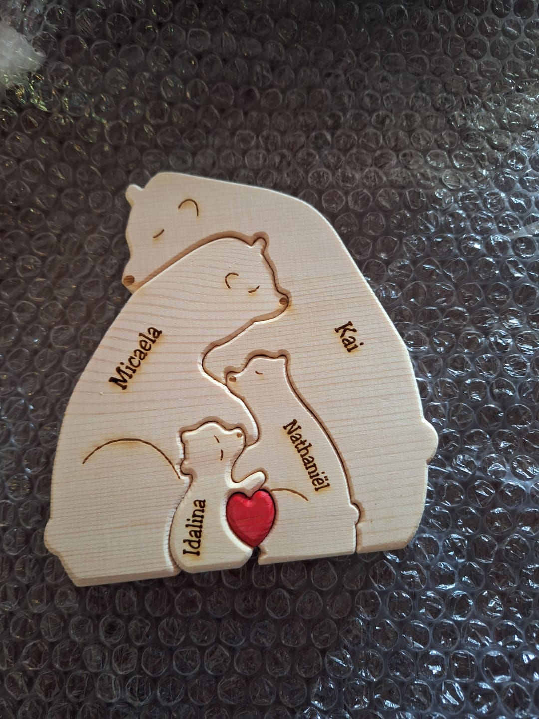 Customer photo review of Berenfamilie - Leuke gepersonaliseerde houten beren om tentoon te stellen voor het hele gezin