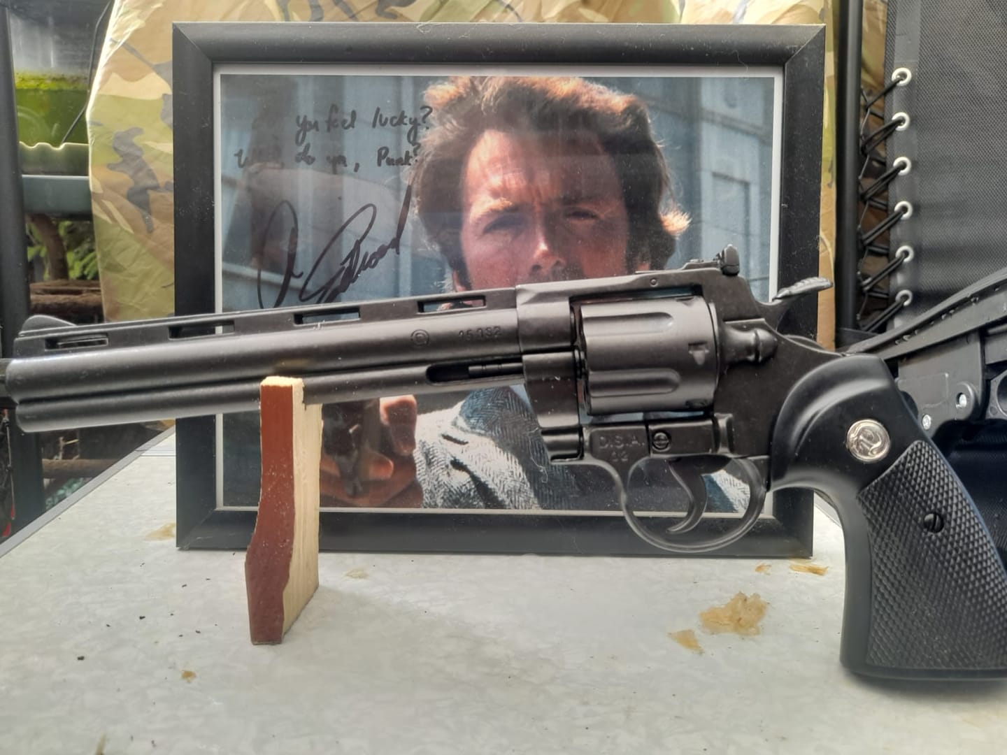 Customer photo review of .357 Python Magnum - Call Of Duty, Resident Evil, Pulp Fiction