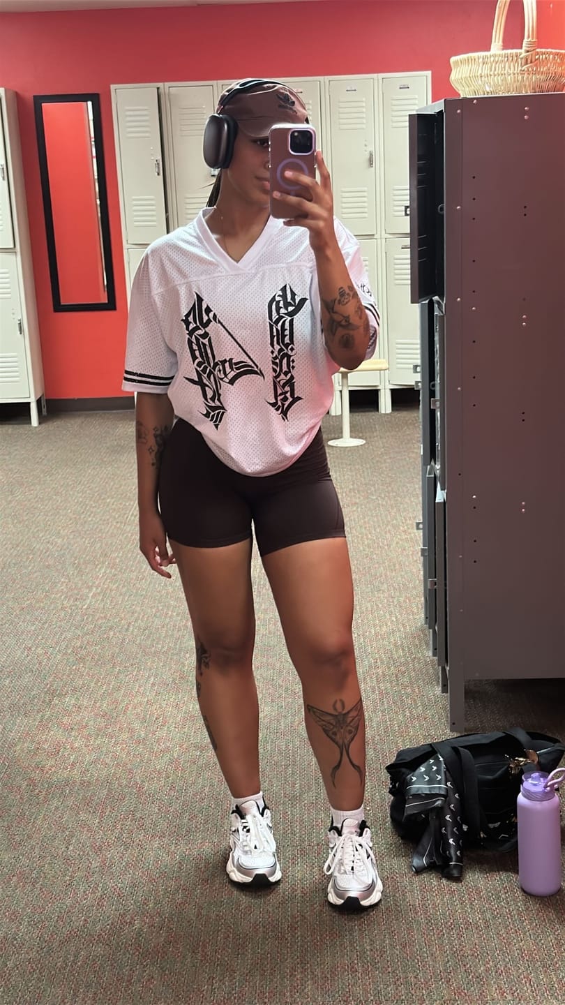 Customer photo review of W160 Legacy flow Shorts