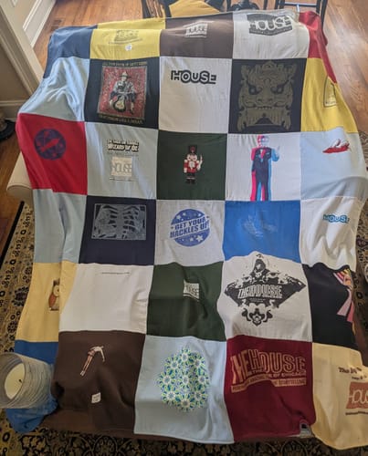 Customer photo review of Classic T-Shirt Blanket