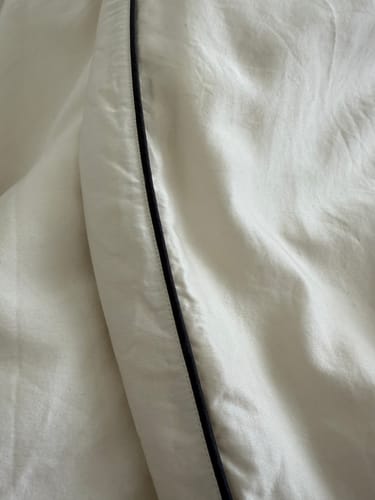 Customer photo review of Ivory Pure Silk Duvet Cover - Charcoal Piping