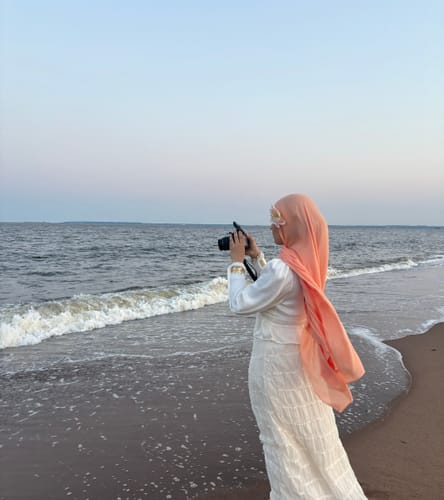 Customer photo review of Peach Premium Modal