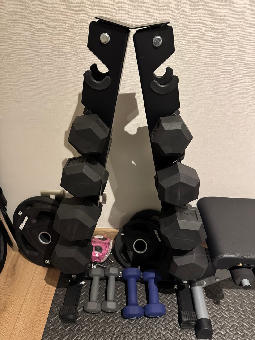 Customer photo review of Rack de Almacenamiento Mancuernas Triangular IRONSIDE
